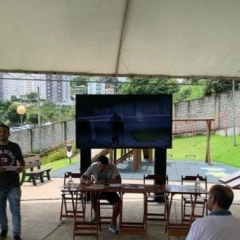 VideoWall 04 monitores&nbsp;(2,40 x 1,40 m) - Evento reni&atilde;o de condom&iacute;nio.